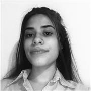 Actualmente soy estudiante de 3er año de Diseño de Indumentaria en la Universidad de Buenos Aires